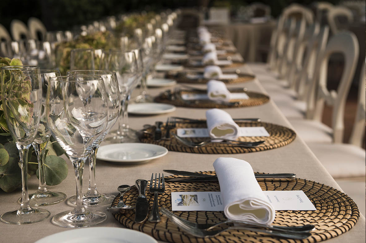 Boda de Leticia y Celso en Villa Bugatti- Detalle presentación de las mesas